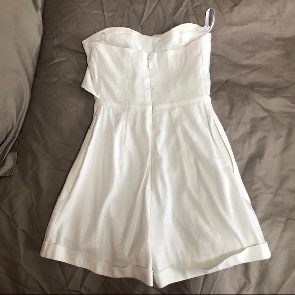 WHITE BEBE STRAPLESS ROMPER - Picture 3 of 4